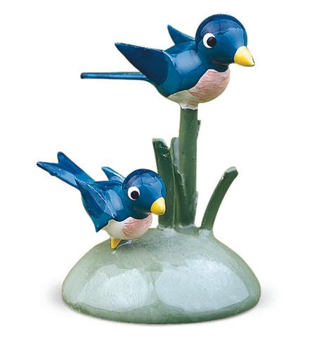 Vögel auf Zweig