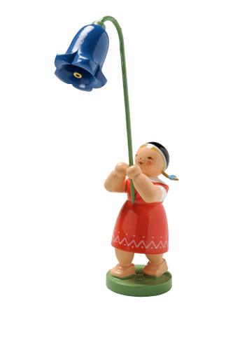 Mädchen mit Glockenblume