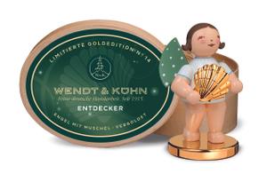 Entdecker mit Metallsockel, vergoldet, in Spanschachtel